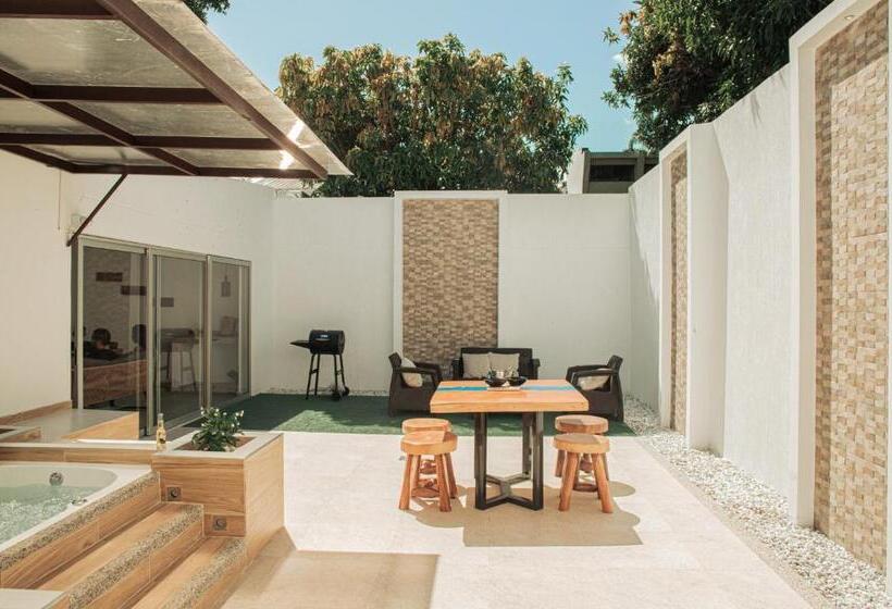 פנסיון Casa Lourdes