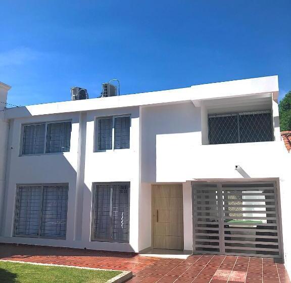 פנסיון Casa Lourdes