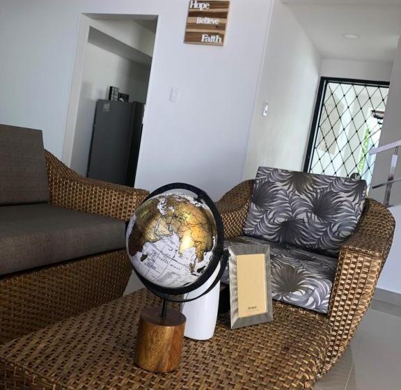 פנסיון Casa Lourdes