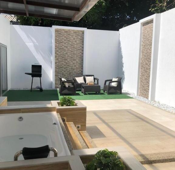 פנסיון Casa Lourdes