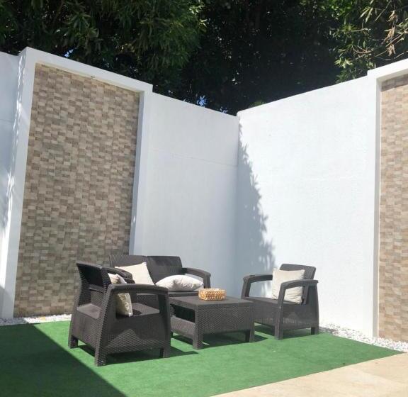 פנסיון Casa Lourdes