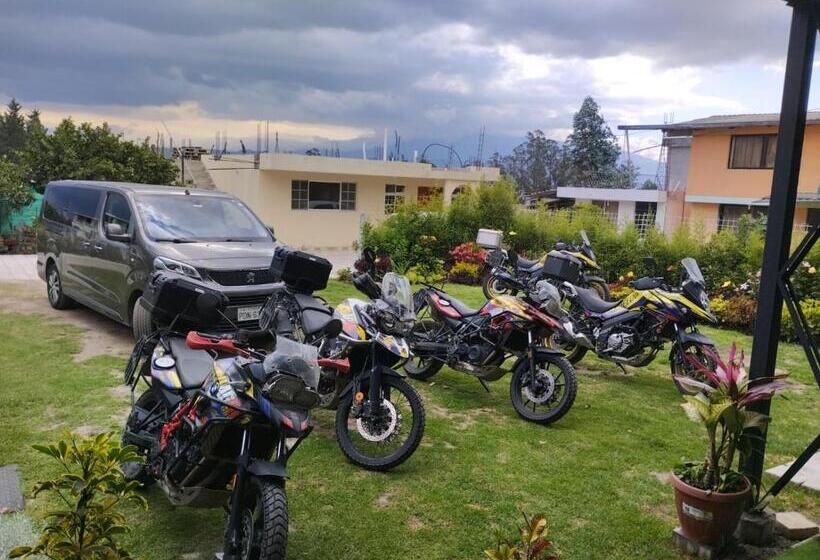 پانسیون Hospedaje El Girasol Tababela