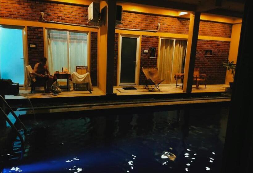 펜션 Petit Guest House