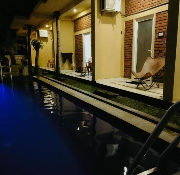 펜션 Petit Guest House