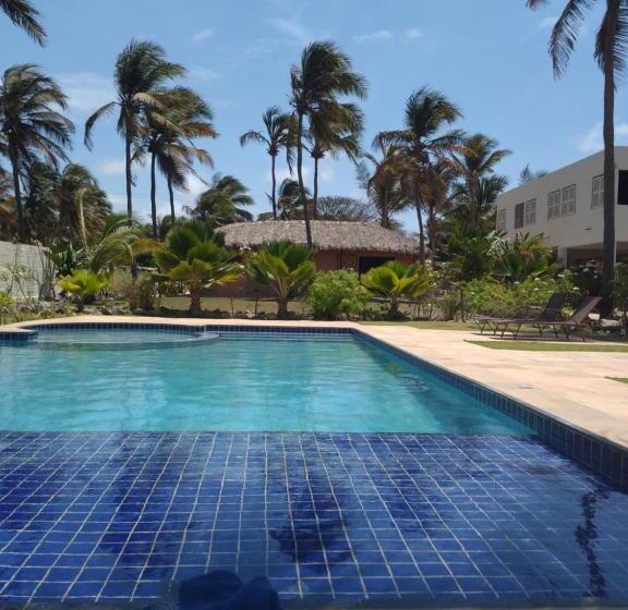 פנסיון Vila Saguaro