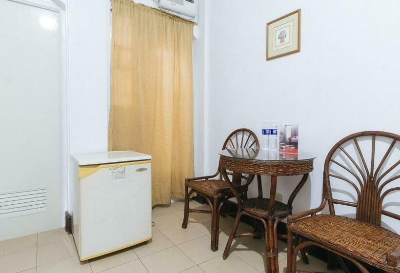 Reddoorz @ Marifa Hotel Angeles Pampanga