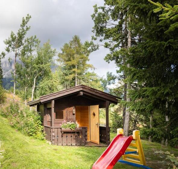 Sirena Carezza Apartment Regenbogen