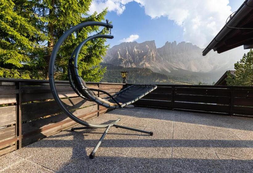 Sirena Carezza Apartment Regenbogen