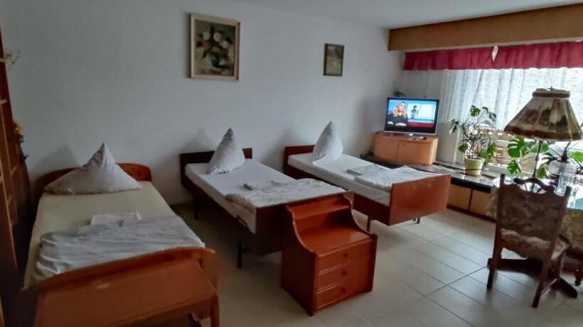 Wohnung Für Grosse Gruppe Bis 10 Person