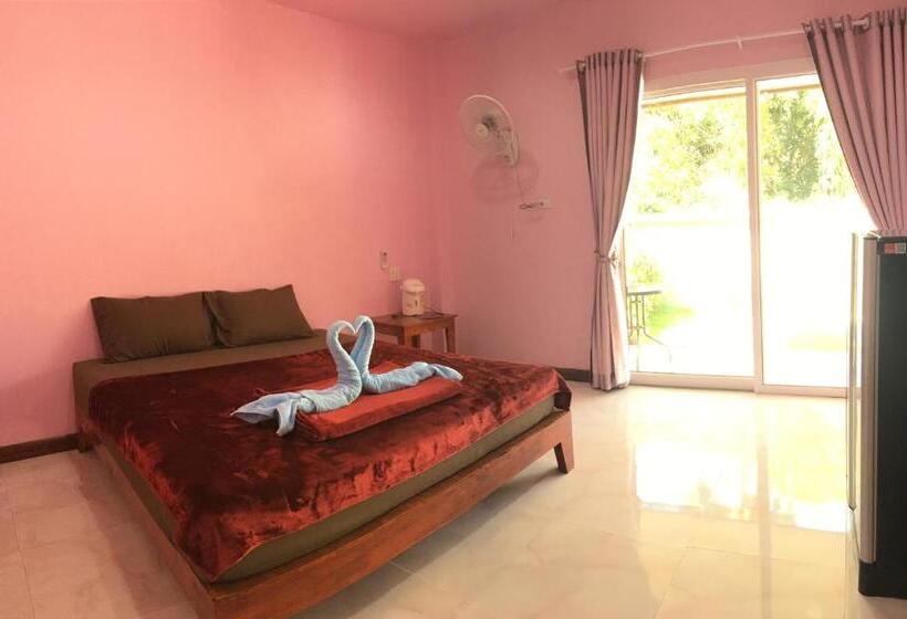 הוסטל Pk Family House