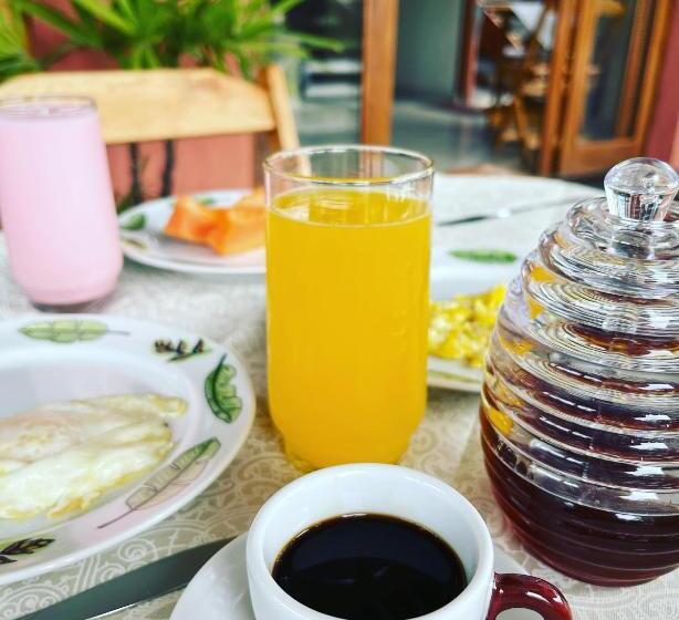 הוסטל Pousada Cristhal Paraty