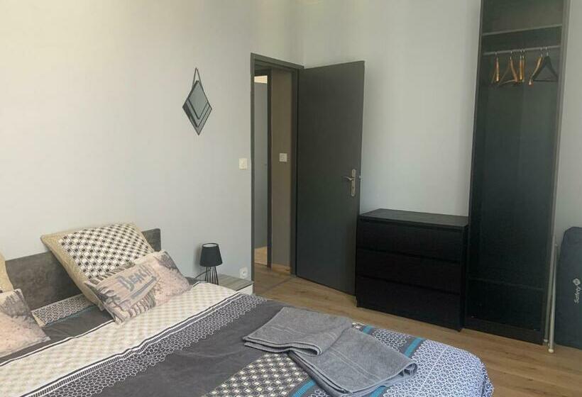 Appartement Charmant T3, Centre Ville De Millau