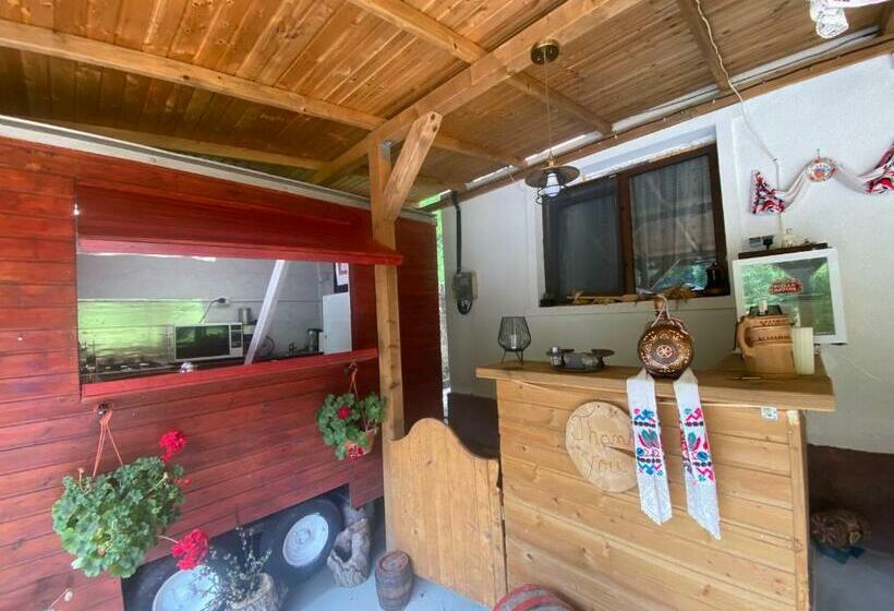 צימר Căsuța Din Pădure