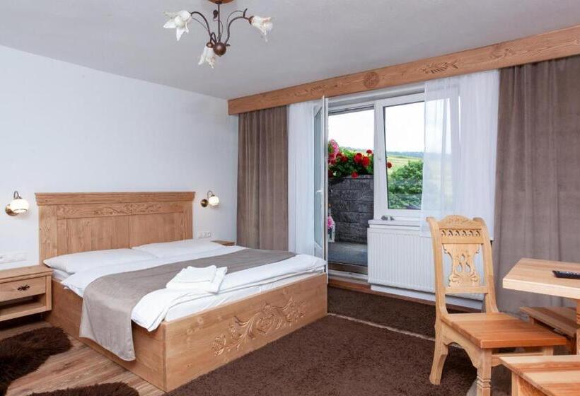 Bed and Breakfast Drevenica U Pavla