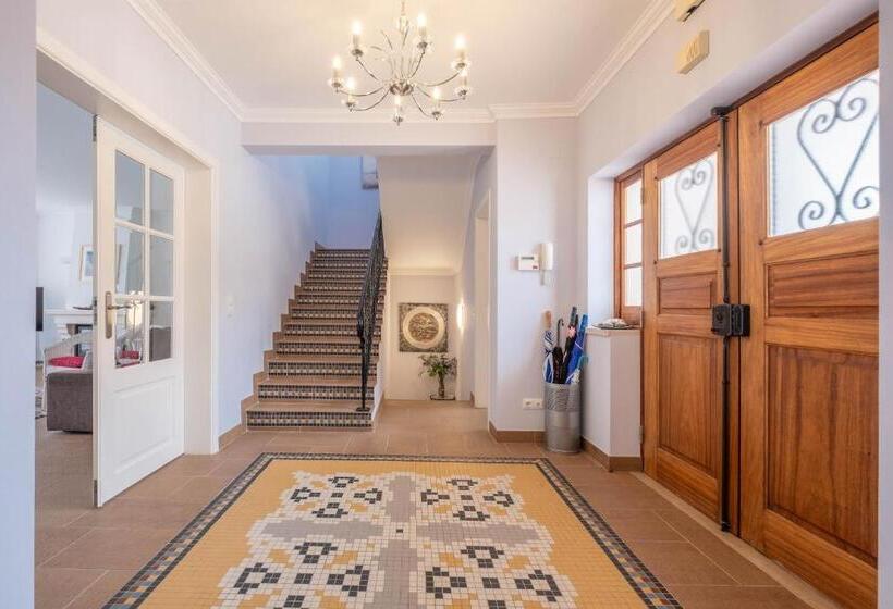 Deslumbrante Villa Do Lago