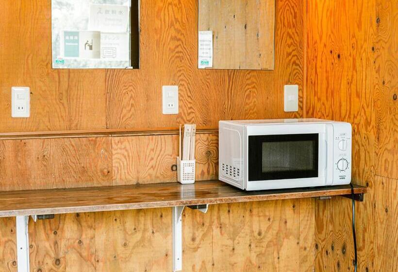 فندق 直島町ふるさと海の家 つつじ荘 Seaside Park Stay Tsutsujiso