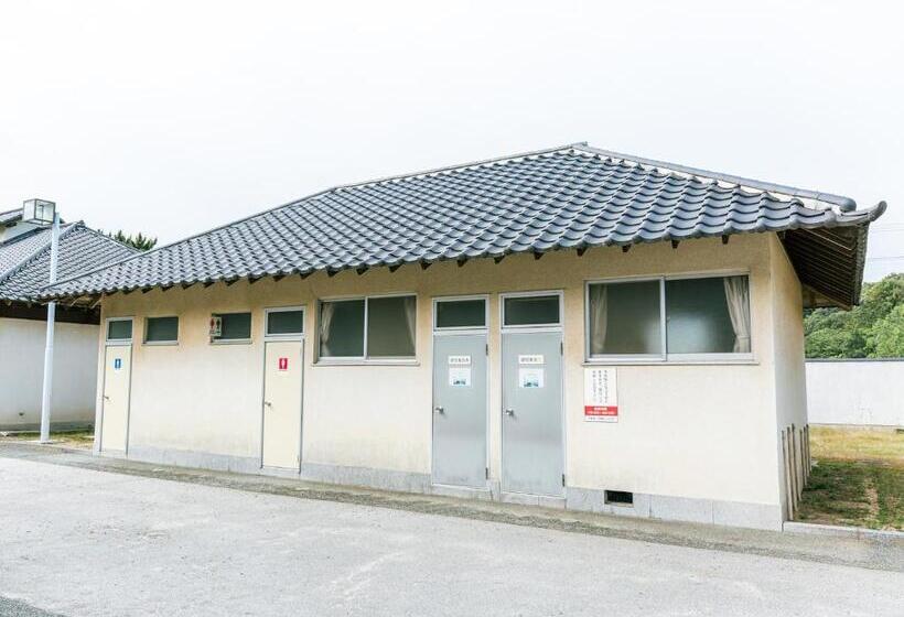 فندق 直島町ふるさと海の家 つつじ荘 Seaside Park Stay Tsutsujiso