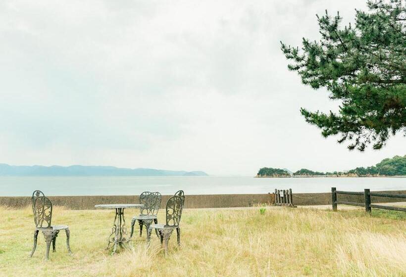 فندق 直島町ふるさと海の家 つつじ荘 Seaside Park Stay Tsutsujiso