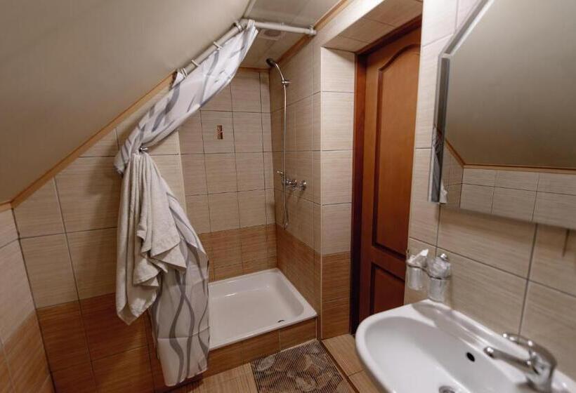 Отель готель яблуниця