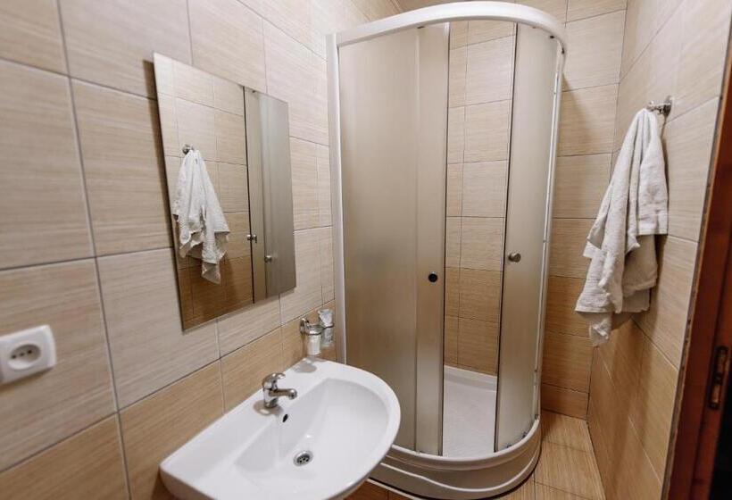 Отель готель яблуниця