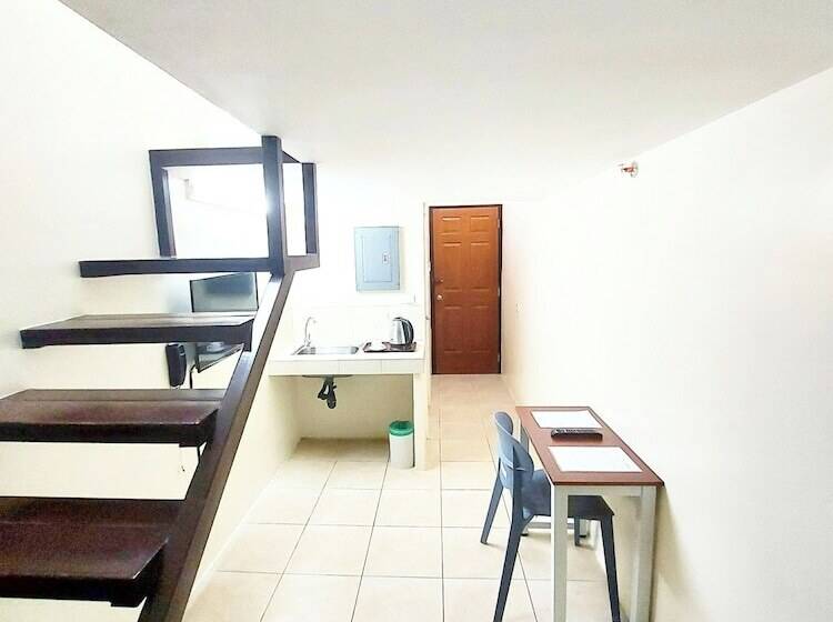 酒店 Airobedz Manila   Near Taft Avenue