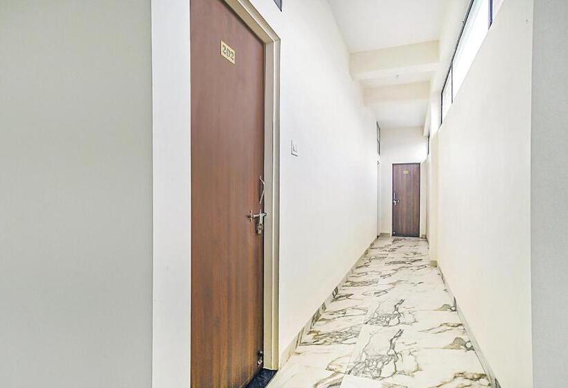 בית מלון כפרי Super Collection O Verena