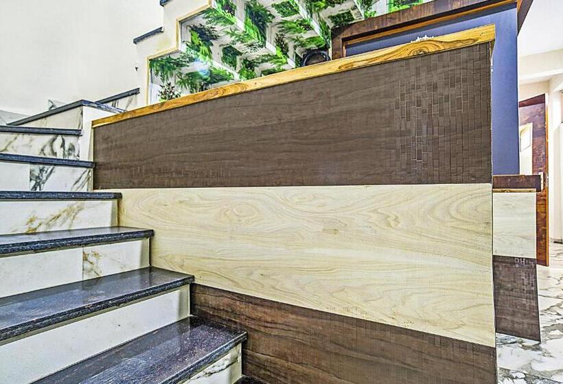 בית מלון כפרי Super Collection O Verena