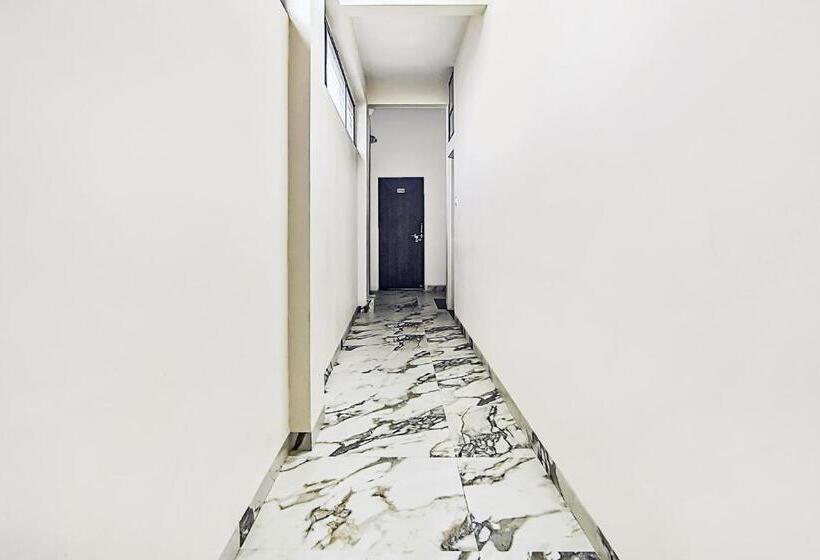 בית מלון כפרי Super Collection O Verena