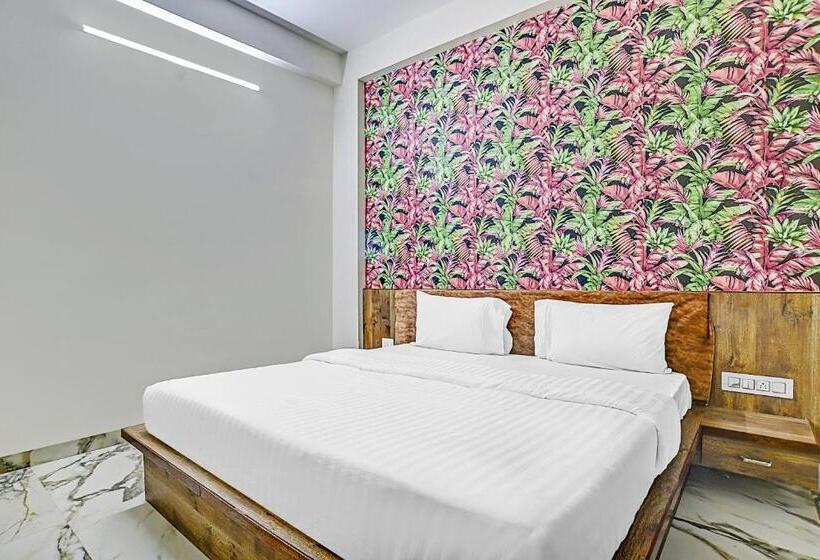 בית מלון כפרי Super Collection O Verena