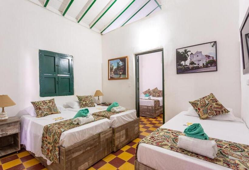 בית מלון כפרי Entre Palmas Casa