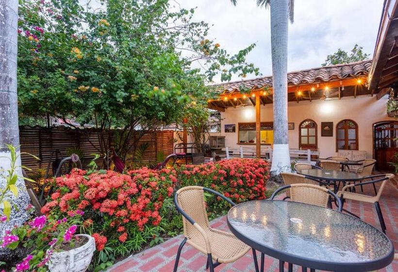 בית מלון כפרי Entre Palmas Casa