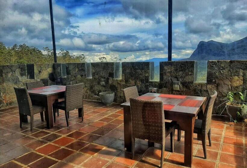 Отель Fort Windshire