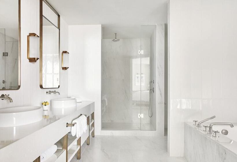 Four Seasons Hotel And Residences Fort Lauderdale