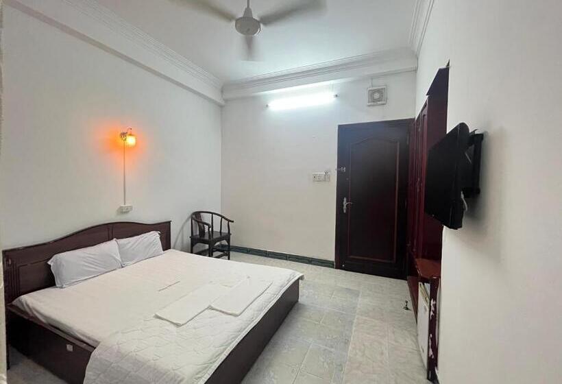 هتل Khách Sạn Thái Bình