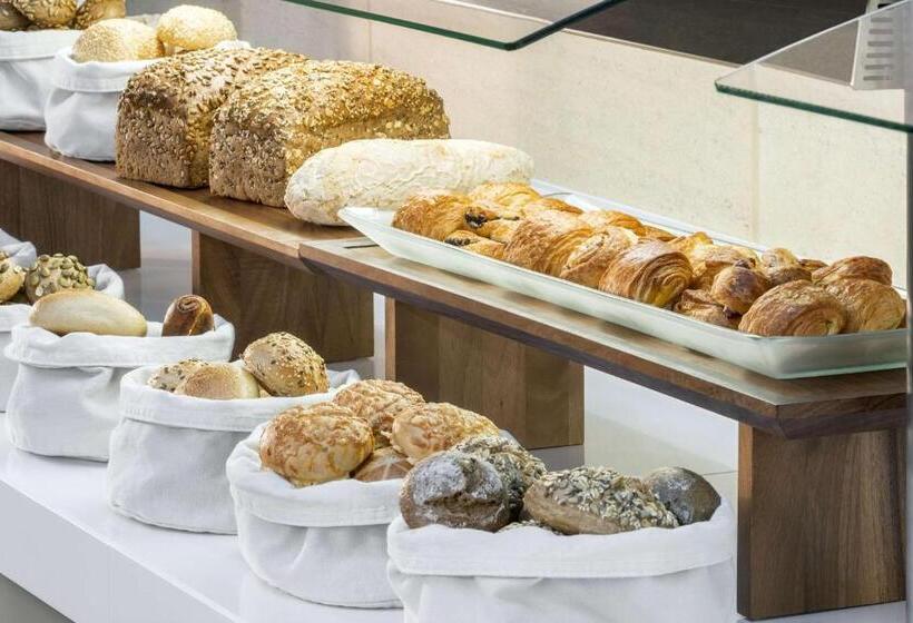 호텔 Nh Santiago Del Estero