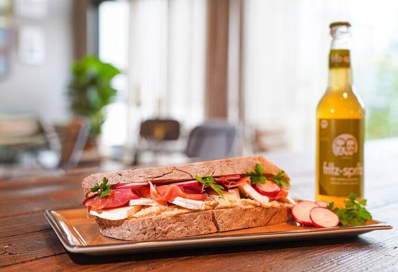 Nyce Hotel Bonn, Trademark Collection By Wyndham