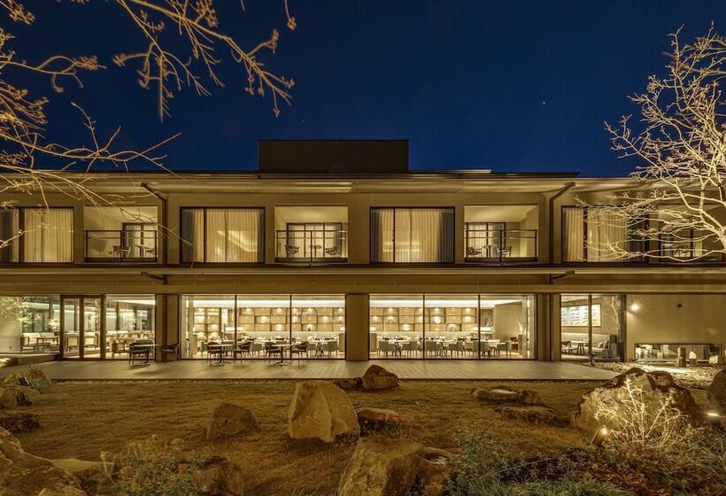 هتل Okura Kyoto Okazaki Bettei  Age Requirement 12 Over