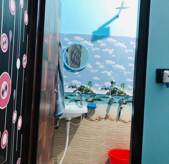 Отель Oyo 83715 Crystal