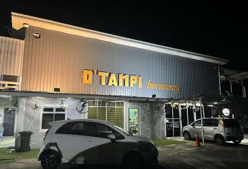 ホテル Oyo 90370 D Tampi Homestay