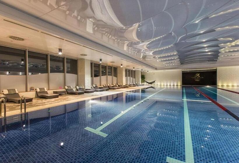 هتل Port Baku Residance 710 A