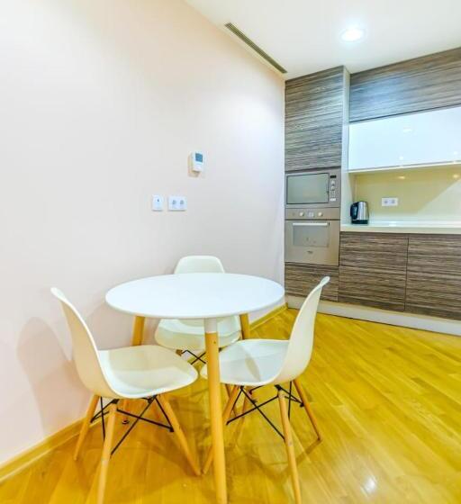 هتل Port Baku Residance 710 A