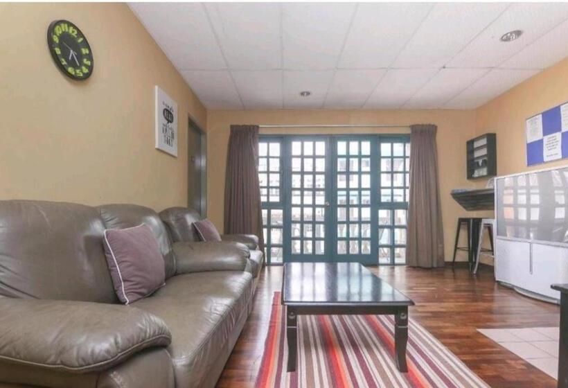 בית מלון כפרי Check Inn 2 Brinchang