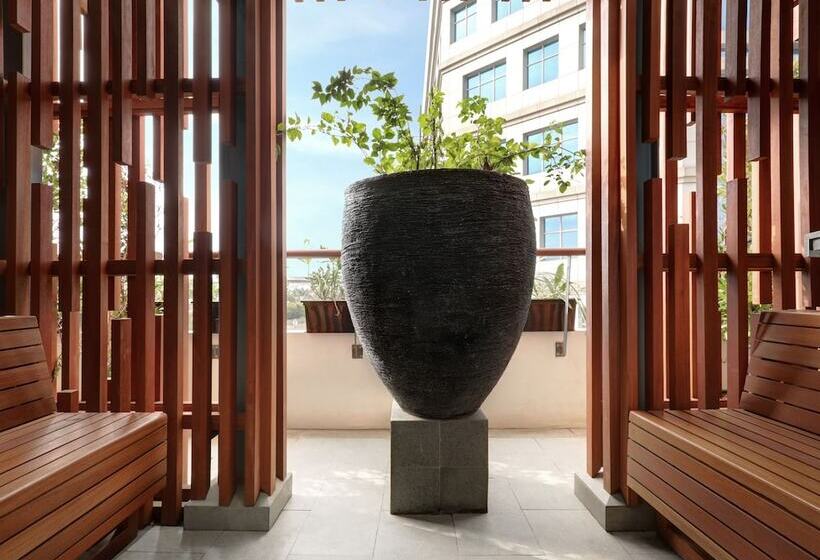 هتل The 1o1 Jakarta Airport Cbc