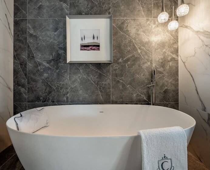 هتل The Carlin Boutique