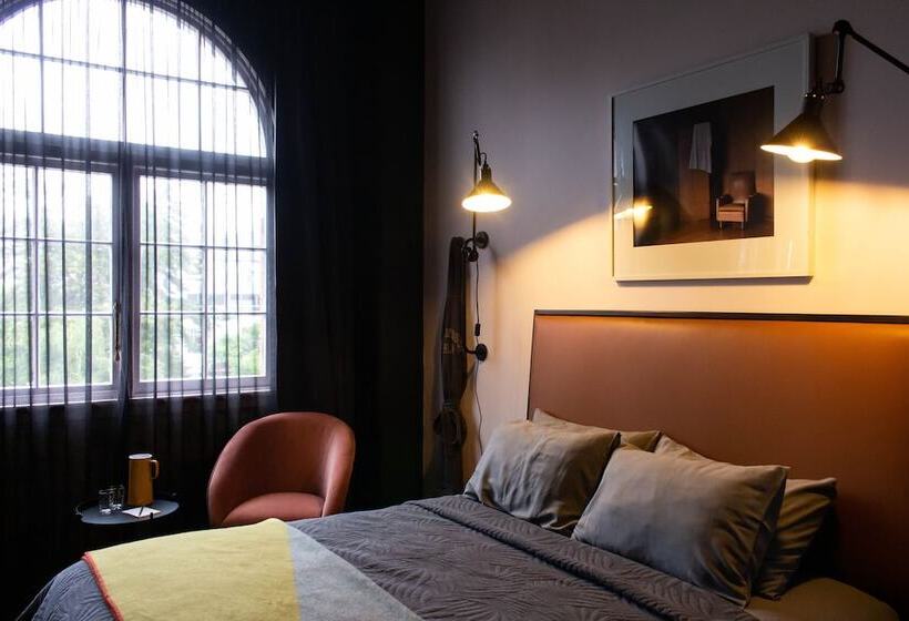 فندق The Intrepid