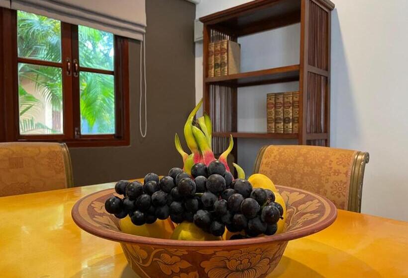 Отель The Pace Phuket Boutique Resort