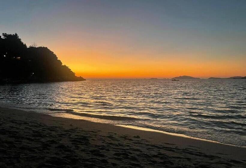 Отель The Pace Phuket Boutique Resort