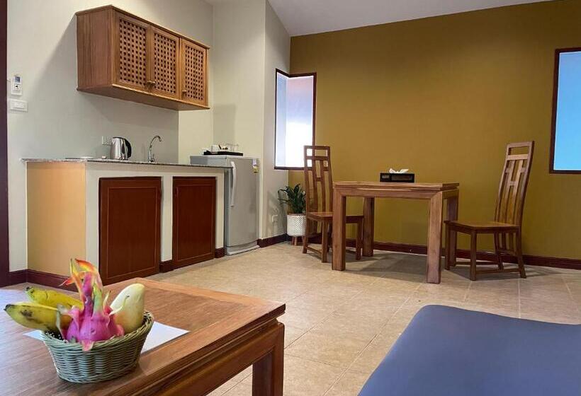 Отель The Pace Phuket Boutique Resort