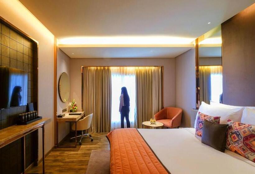 Отель The Park Indore