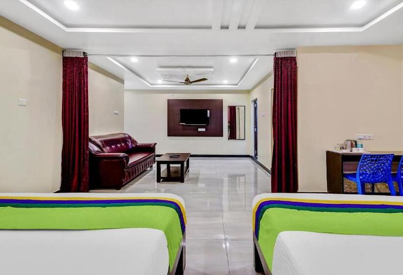 호텔 Treebo Sripadha Residency Alipiri Road